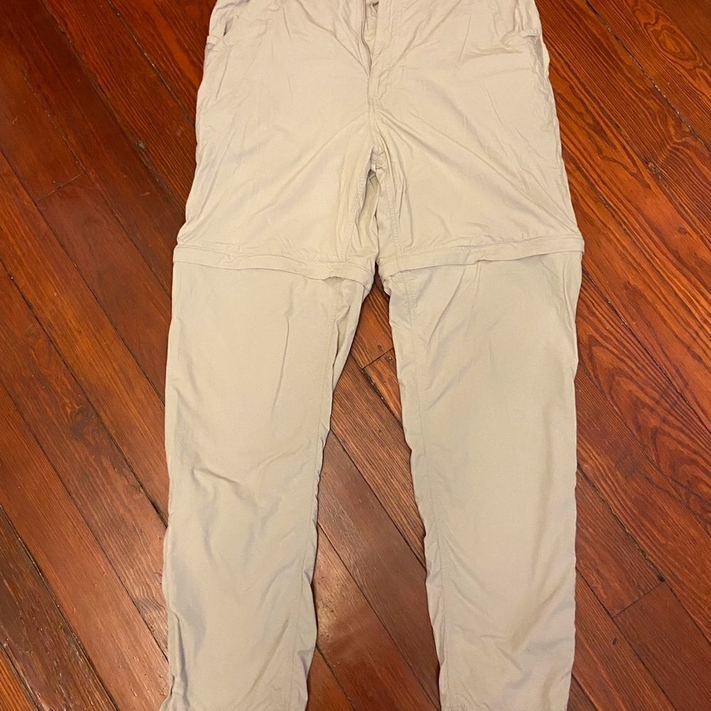 Cabbalas Tan Slacks Medium 32  Guide wear
